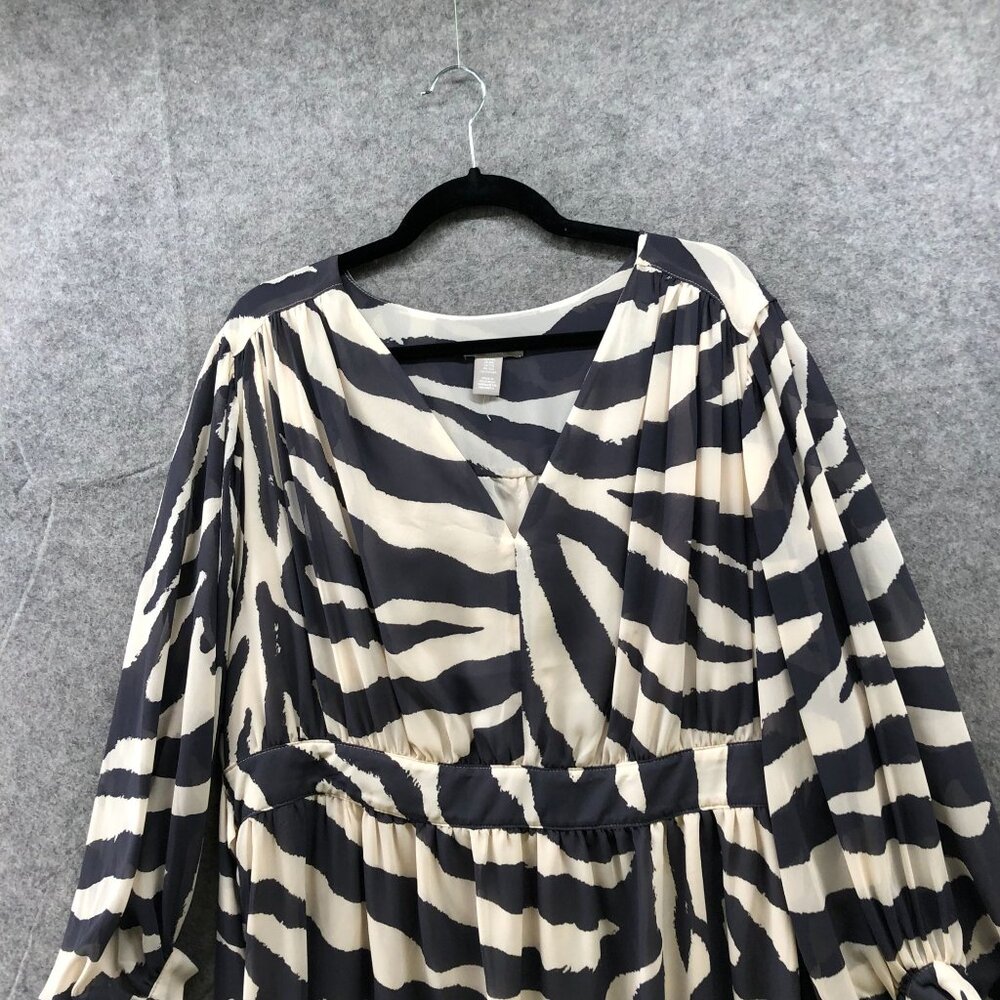 H&M Long Sleeve Dress Womens XXL‎ Ivory Black Zebra Print A-Line Knee Length - Picture 3 of 9